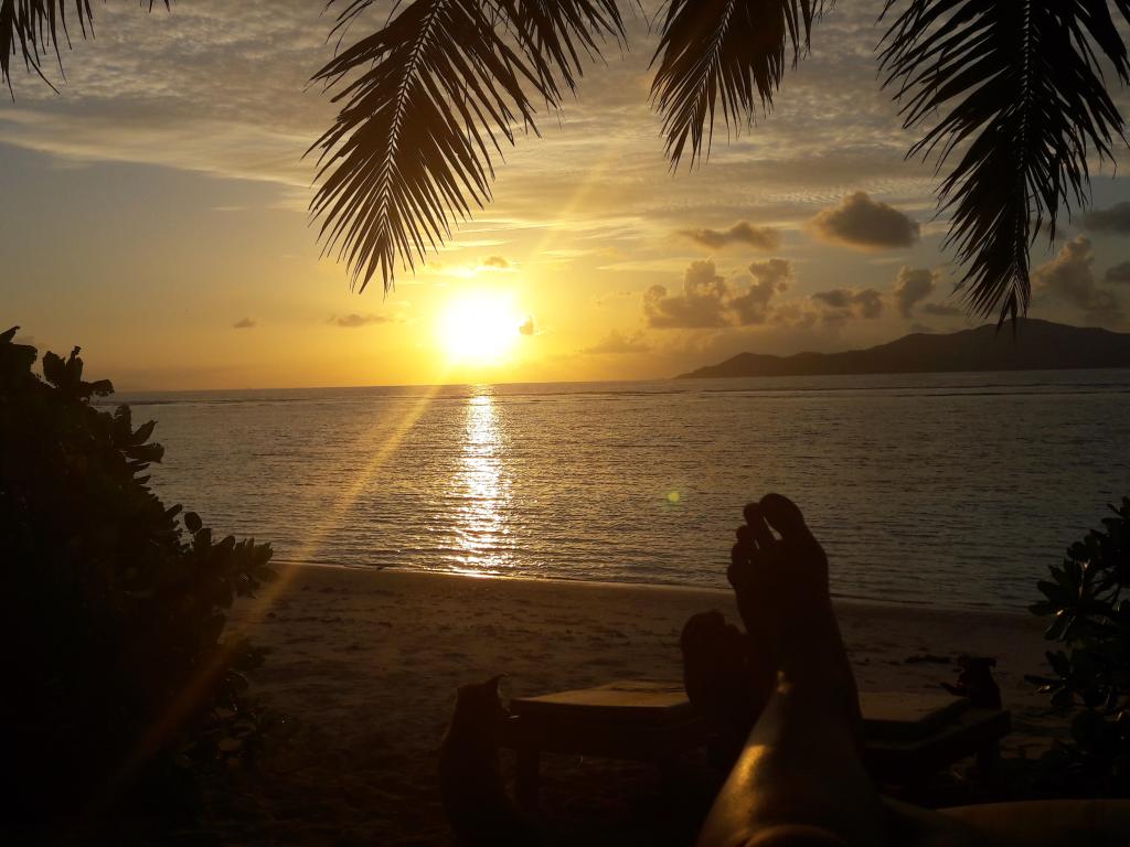 Sonnenuntergang La Digue Island Lodge