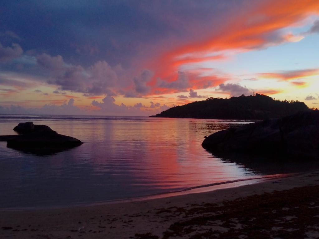 Tramonto a Baie Lazare, Mahé