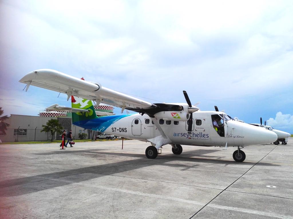 Aeroplano ad elica per Praslin