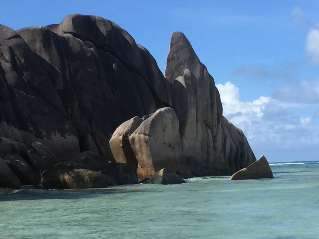 La Digue, Felsen Source d`Argent