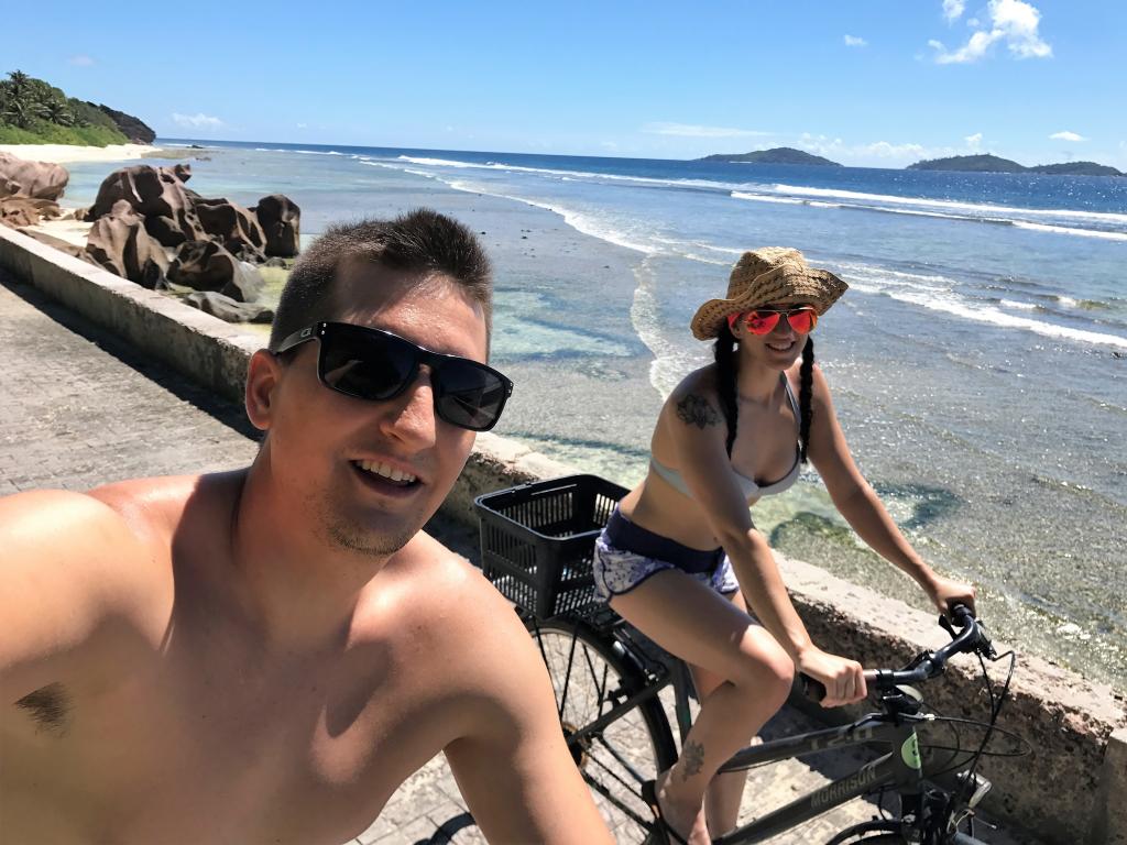 La Digue, Bicicletta