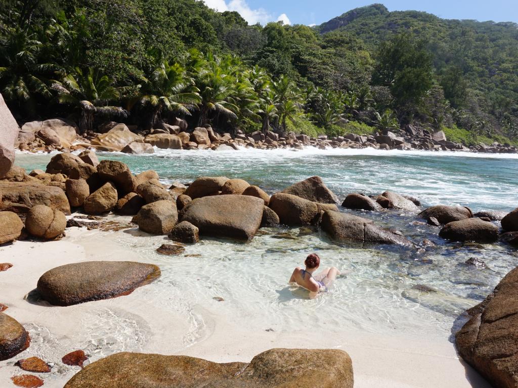 La Digue, Swimming Pool am Anse Caiman