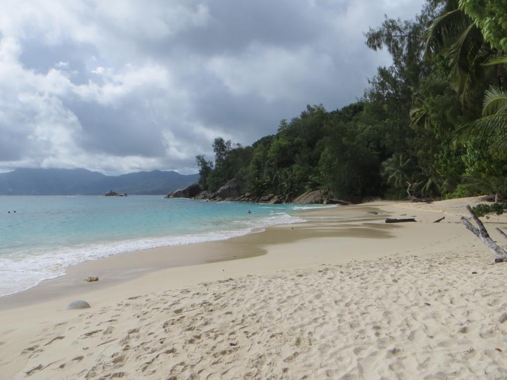 <beach>43|Anse Soleil</beach> auf Mahé