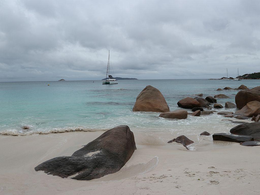 <beach>75|Anse Lazio</beach>, Praslin