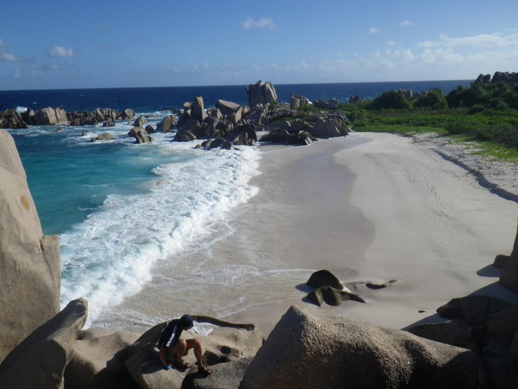 <beach>10|Anse Marron</beach>