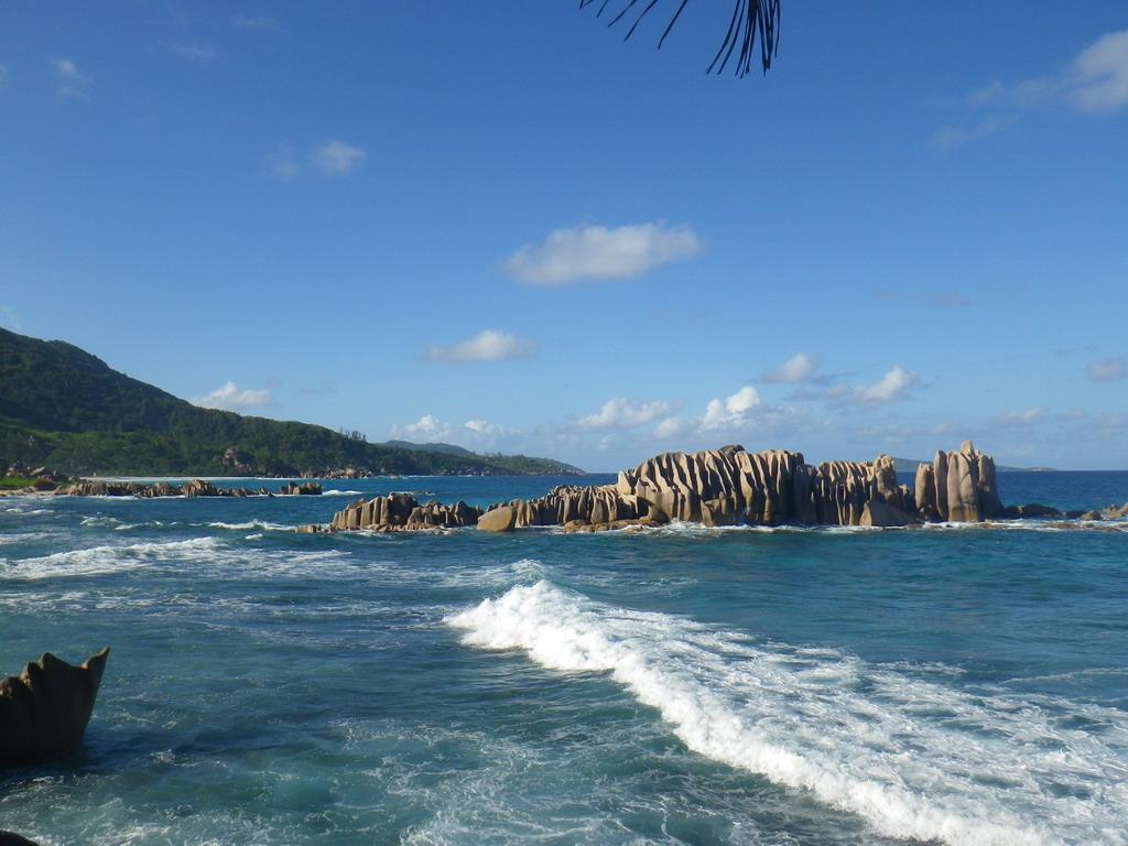 <beach>17|Grand Anse</beach>