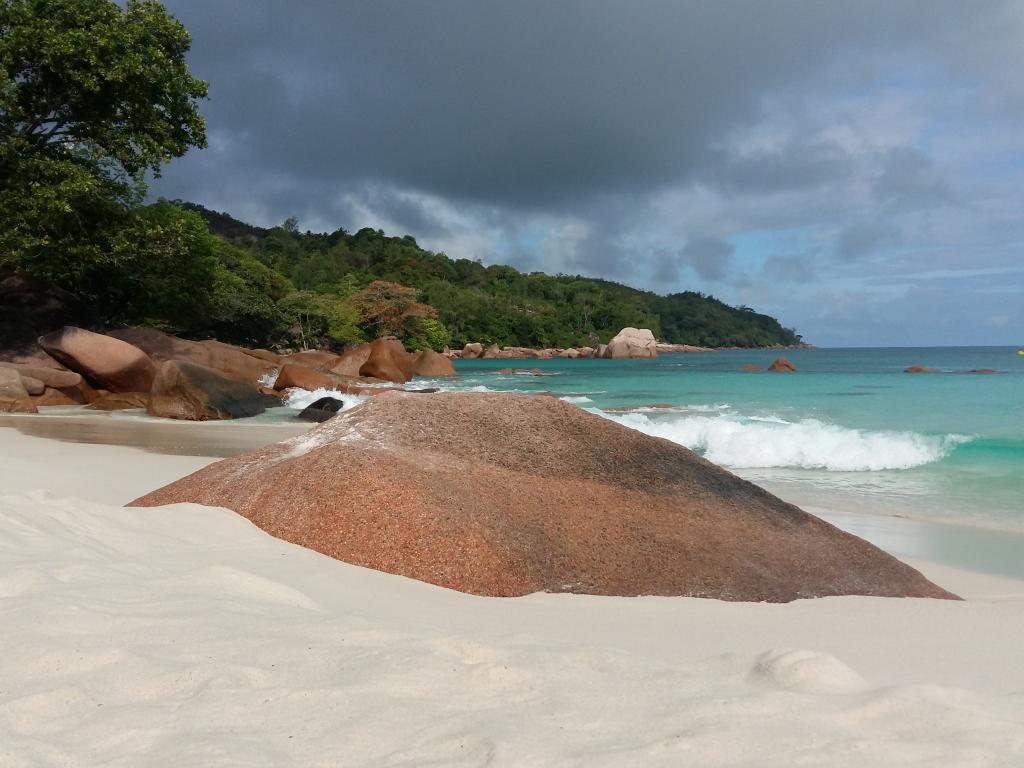 <beach>75|Anse Lazio</beach>, Praslin