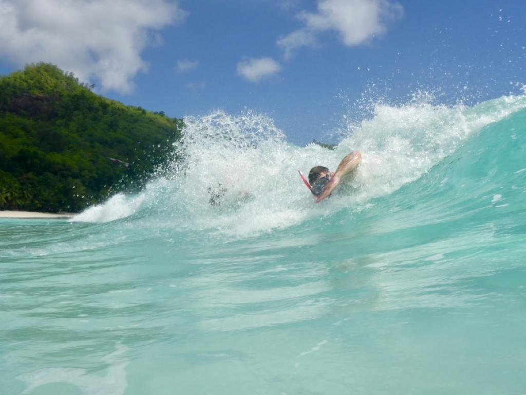 <beach>19|Anse à la Mouche</beach>