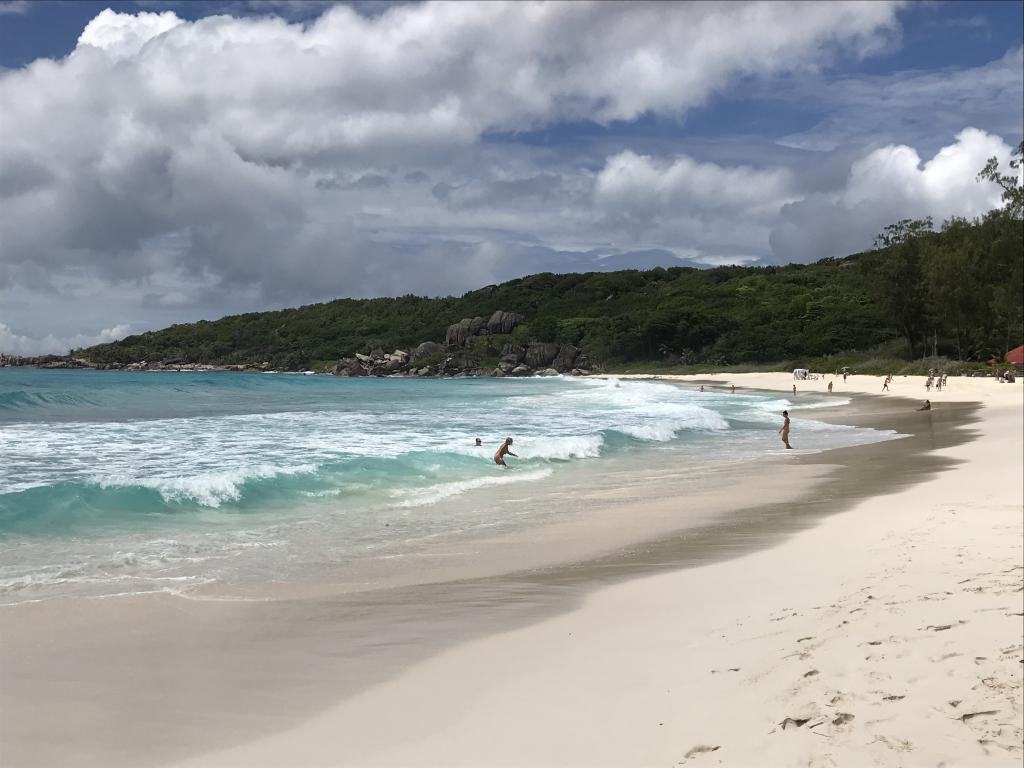 <beach>17|Grand Anse</beach>, La Digue