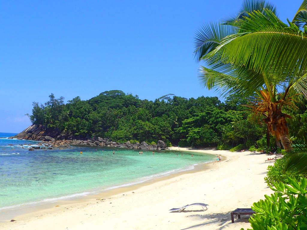 Strand vor dem Hotel, Mahé