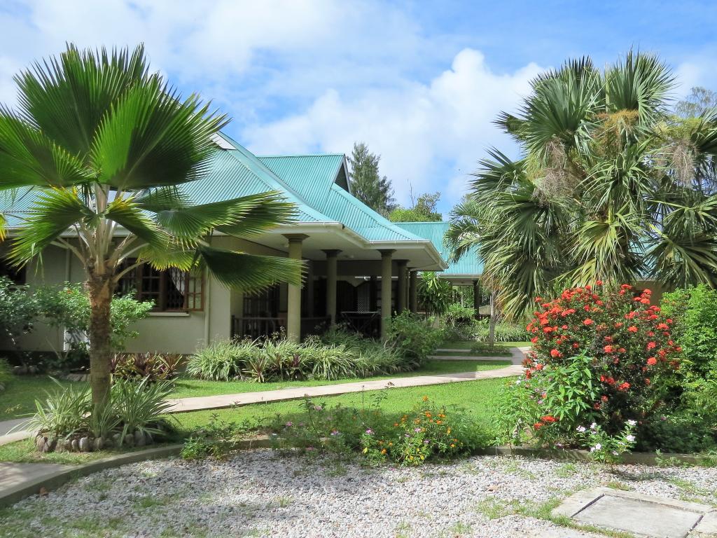 Cote d'Or Chalets, Praslin