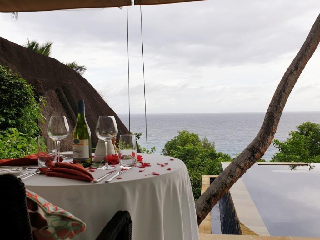 Selbst grillen auf der Terrasse der eigenen Villa