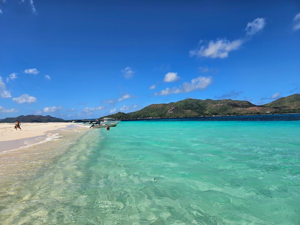 Anse St Jose, Curieuse