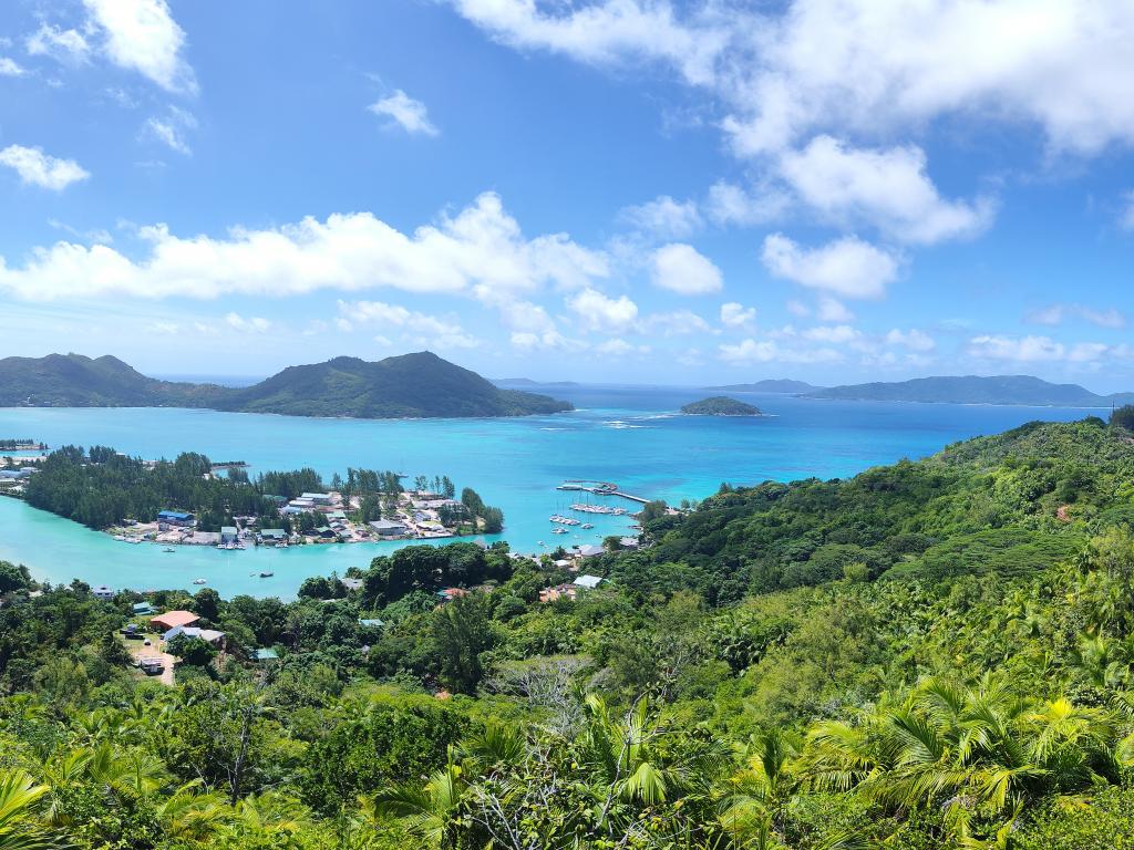 Fond Ferdinand, Praslin