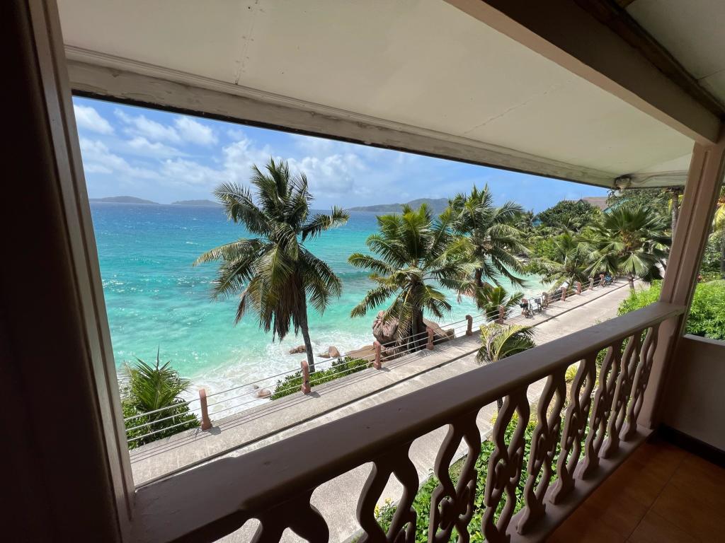 La Digue, Blick vom Hotel Patatran