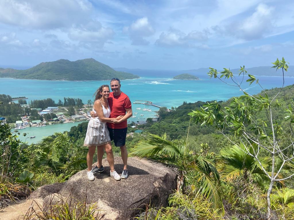 Praslin: Aussicht vom Park Fond Ferdinand