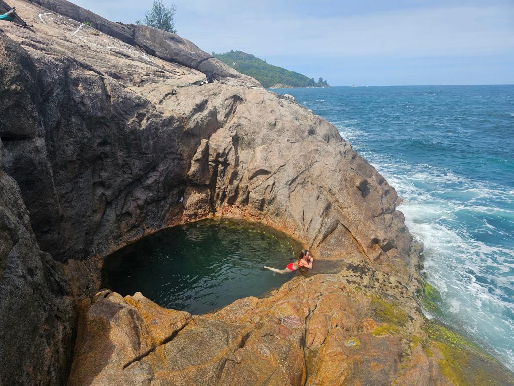 Rock Pool, Ros Sodyer, Mahé