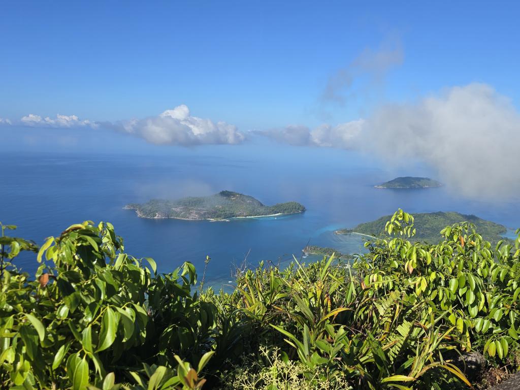 Morne Blanc Trail