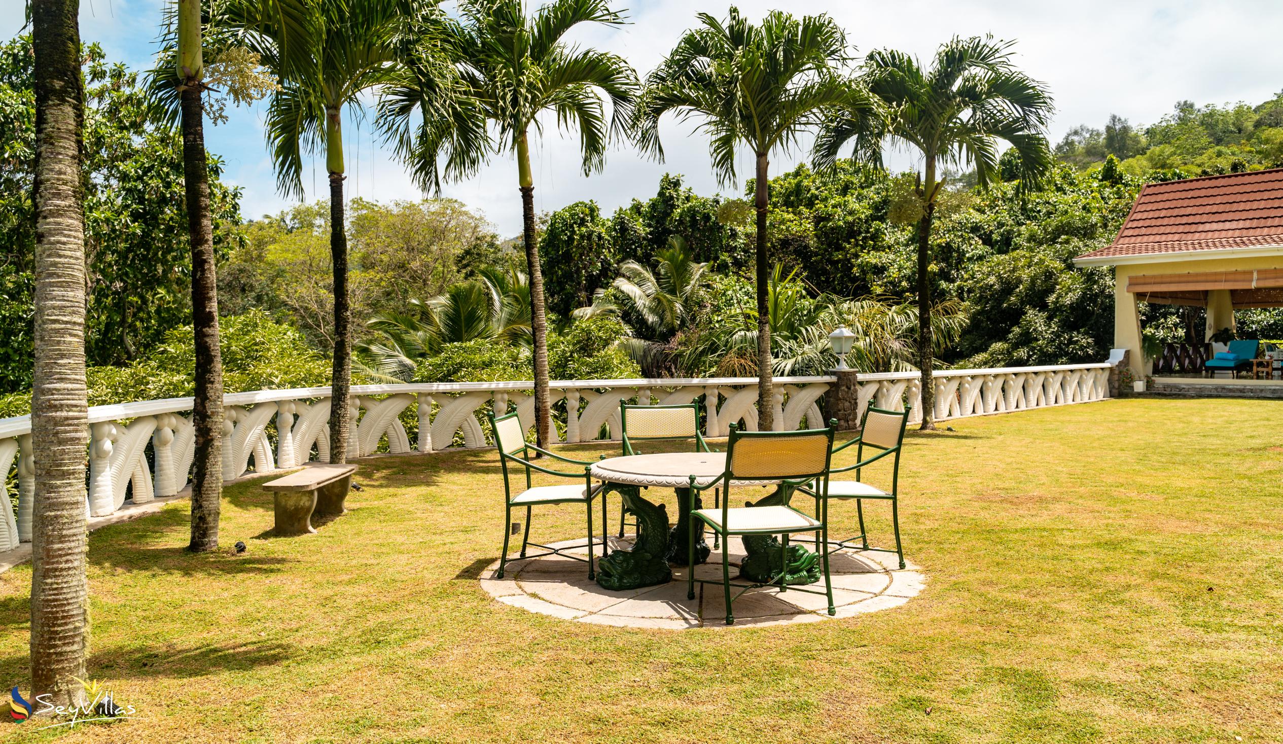 Photo 26: Villa Gazebo - Outdoor area - Mahé (Seychelles)