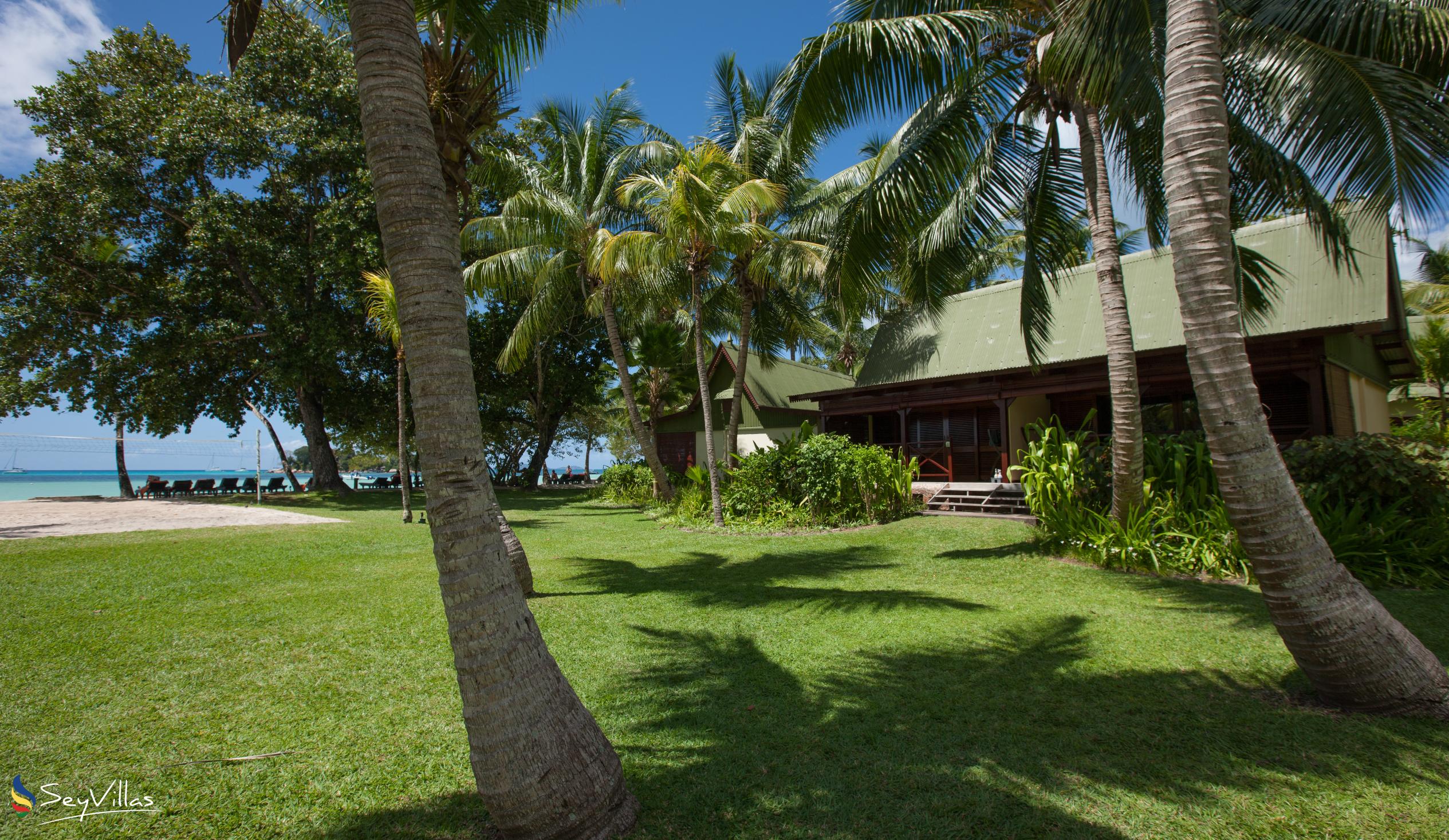 Photo 26: Paradise Sun Hotel - Outdoor area - Praslin (Seychelles)