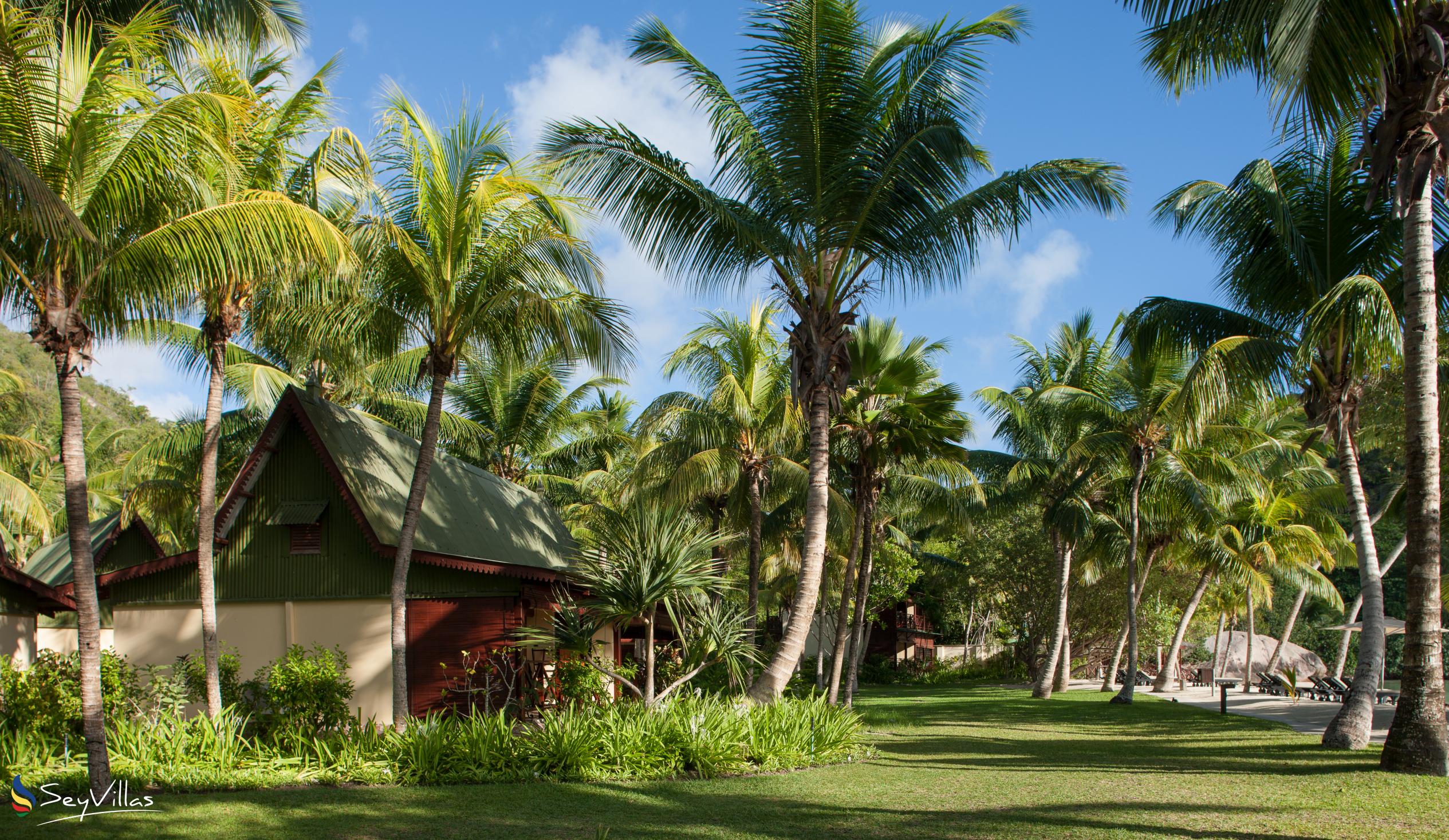 Foto 25: Paradise Sun Hotel - Aussenbereich - Praslin (Seychellen)