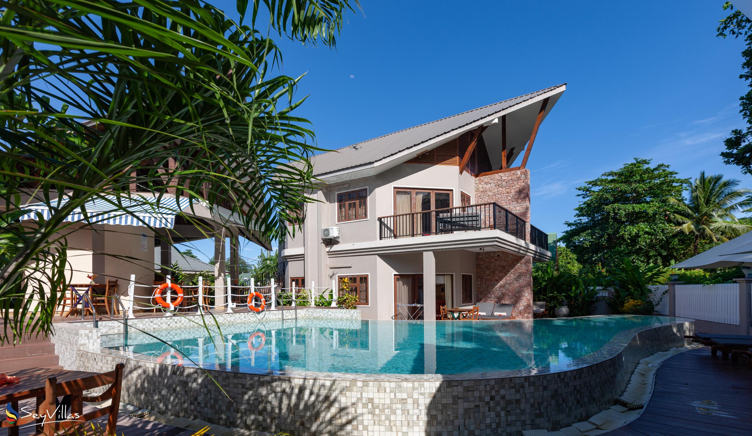 Photo 96: Villa Source D'Argent - Outdoor area - La Digue (Seychelles)