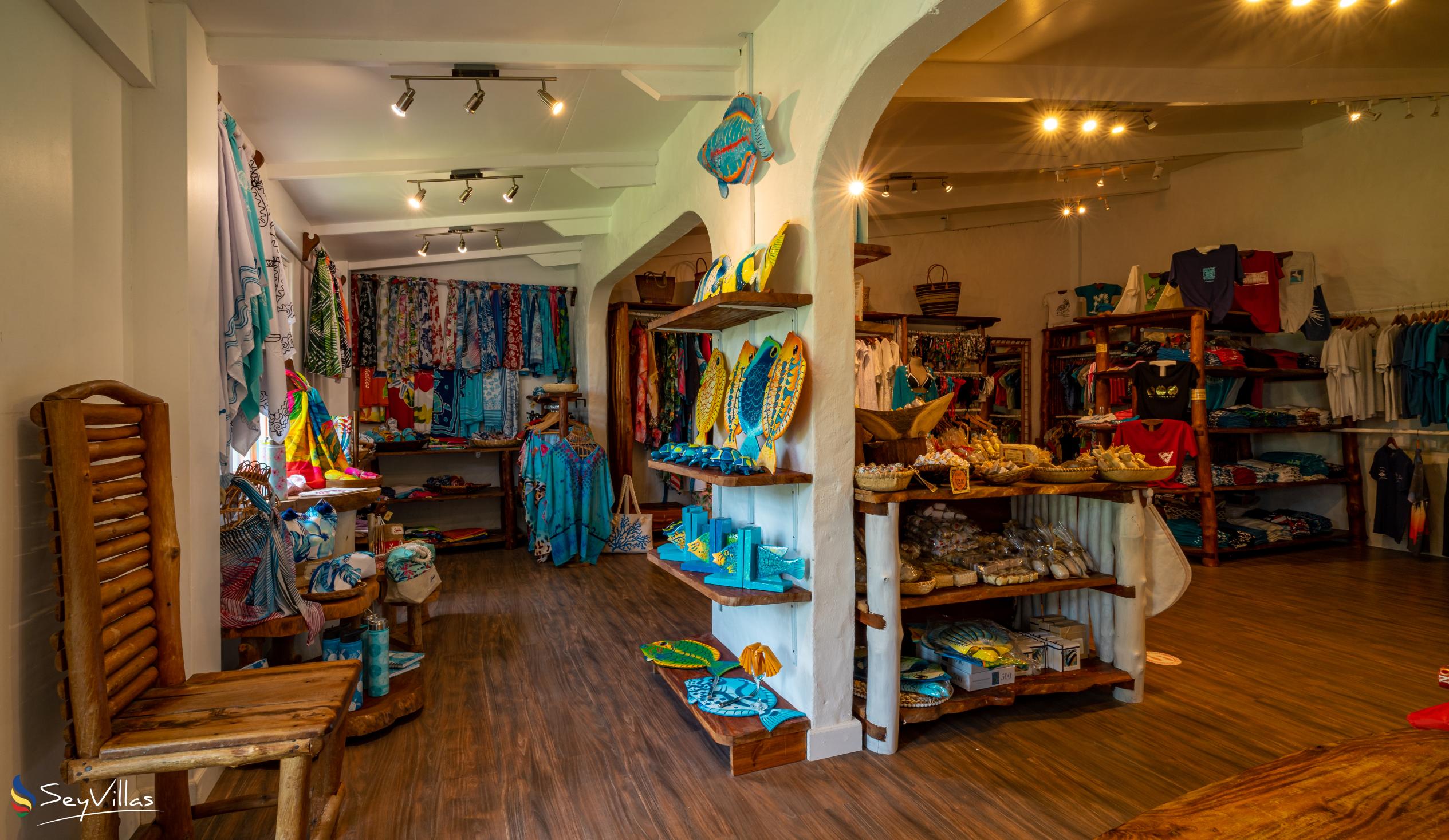 Photo 70: Pineapple Beach Villas - Indoor area - Mahé (Seychelles)