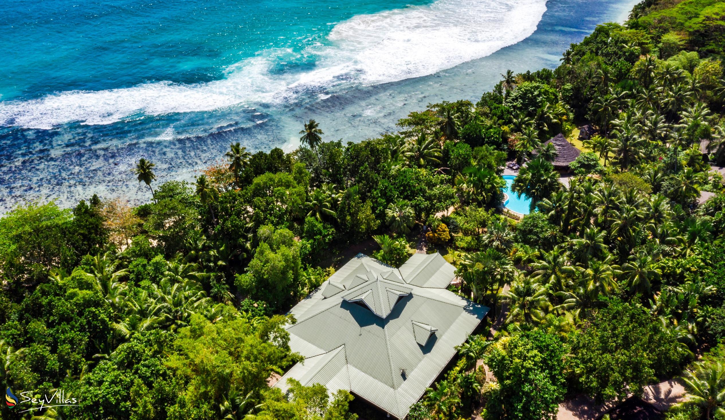 Photo 1: Jastam House - Outdoor area - Mahé (Seychelles)