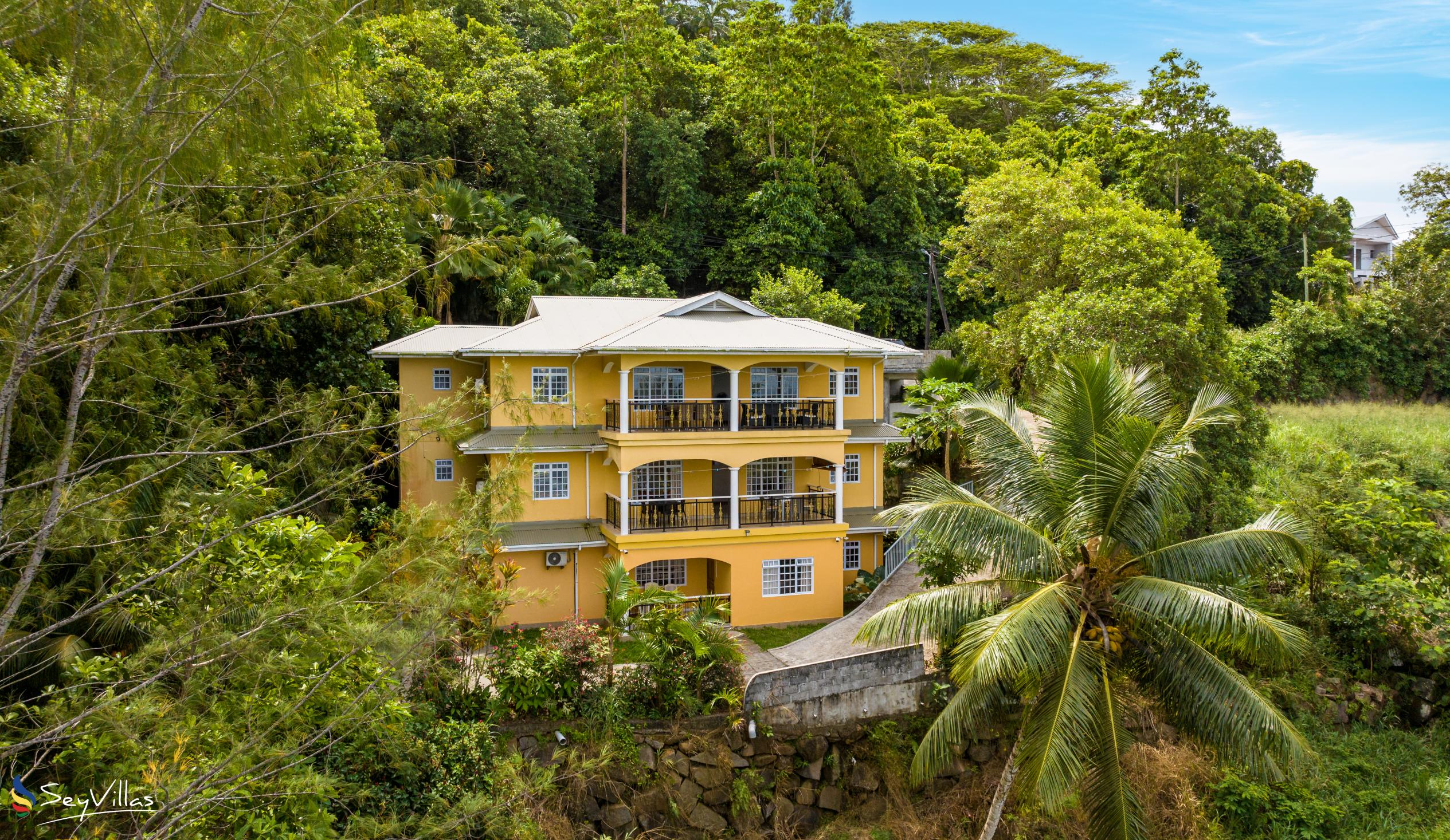 Foto 6: Anse Royale Bay View Apartments - Aussenbereich - Mahé (Seychellen)