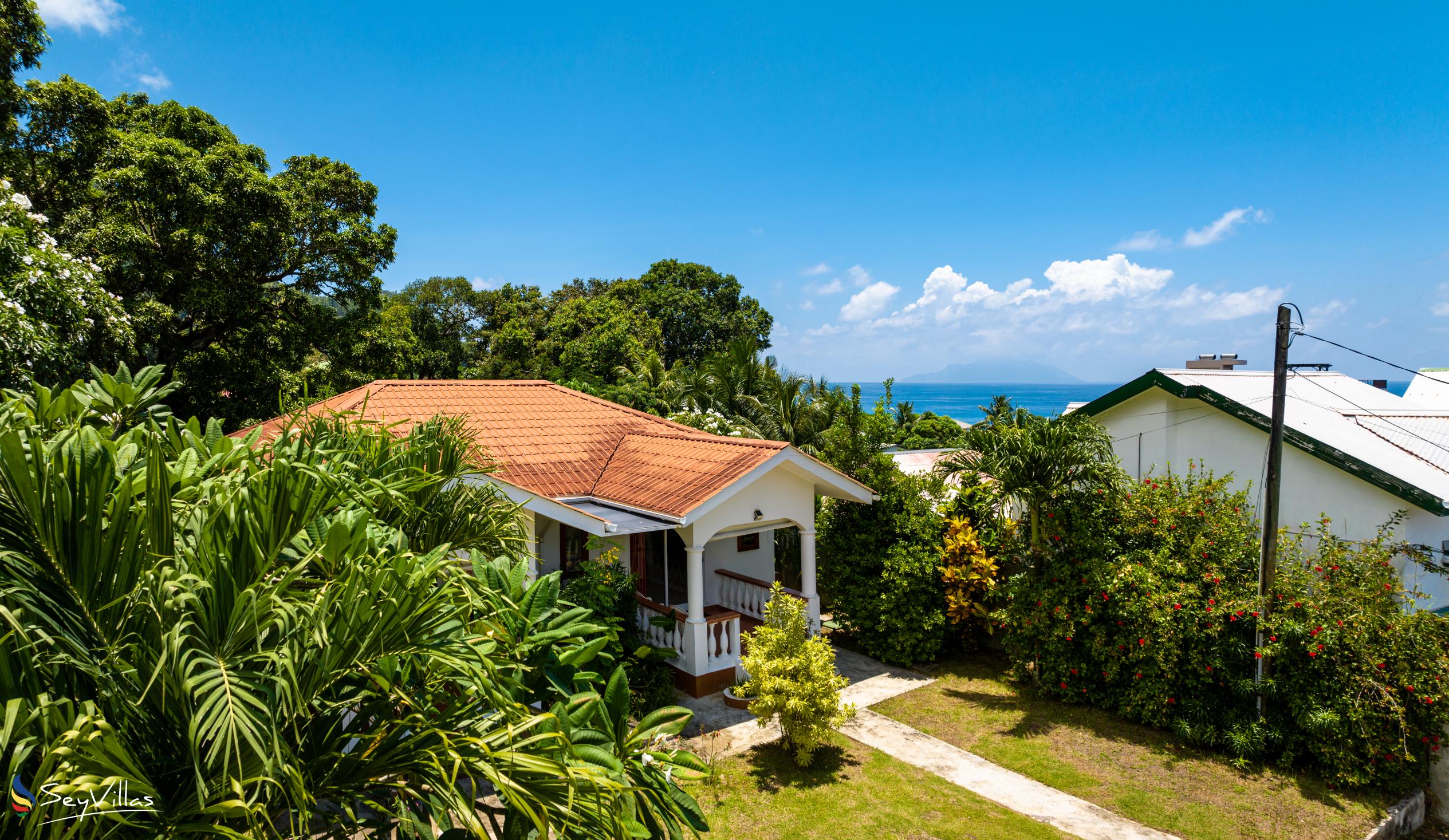 Foto 2: Lazy Hill Bungalows - Extérieur - Mahé (Seychelles)