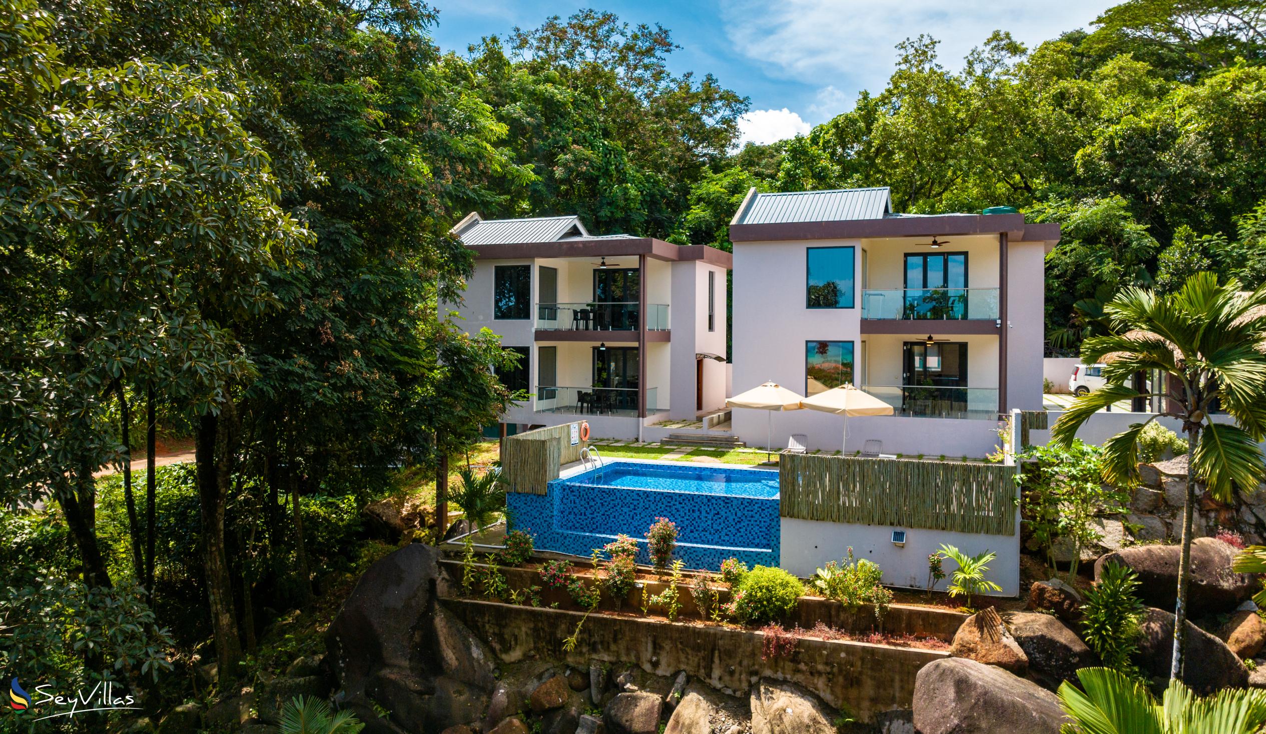 Photo 1: Riverside Retreat (Seychelles) - Outdoor area - Mahé (Seychelles)