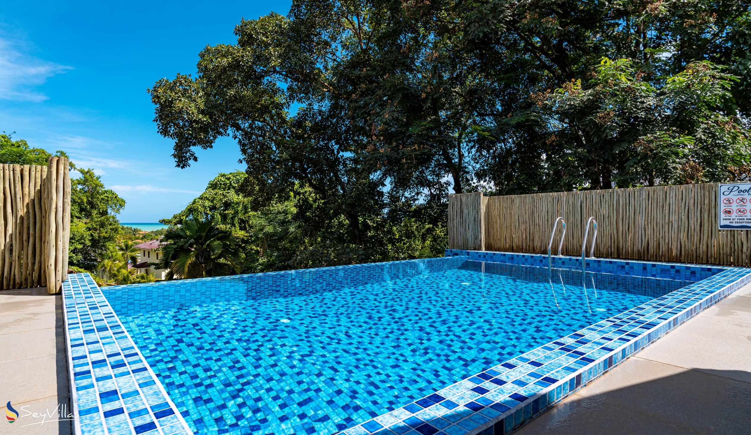 Photo 6: Riverside Retreat (Seychelles) - Outdoor area - Mahé (Seychelles)