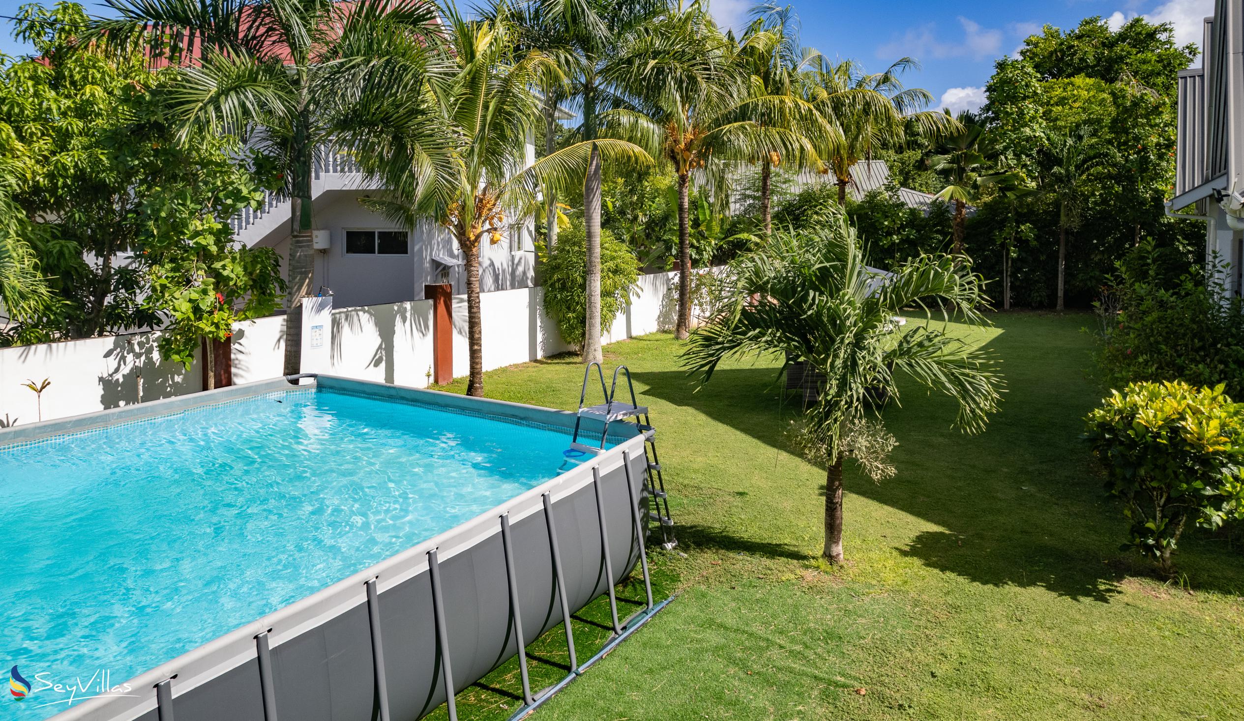 Photo 11: Island Charm of Praslin - Outdoor area - Praslin (Seychelles)