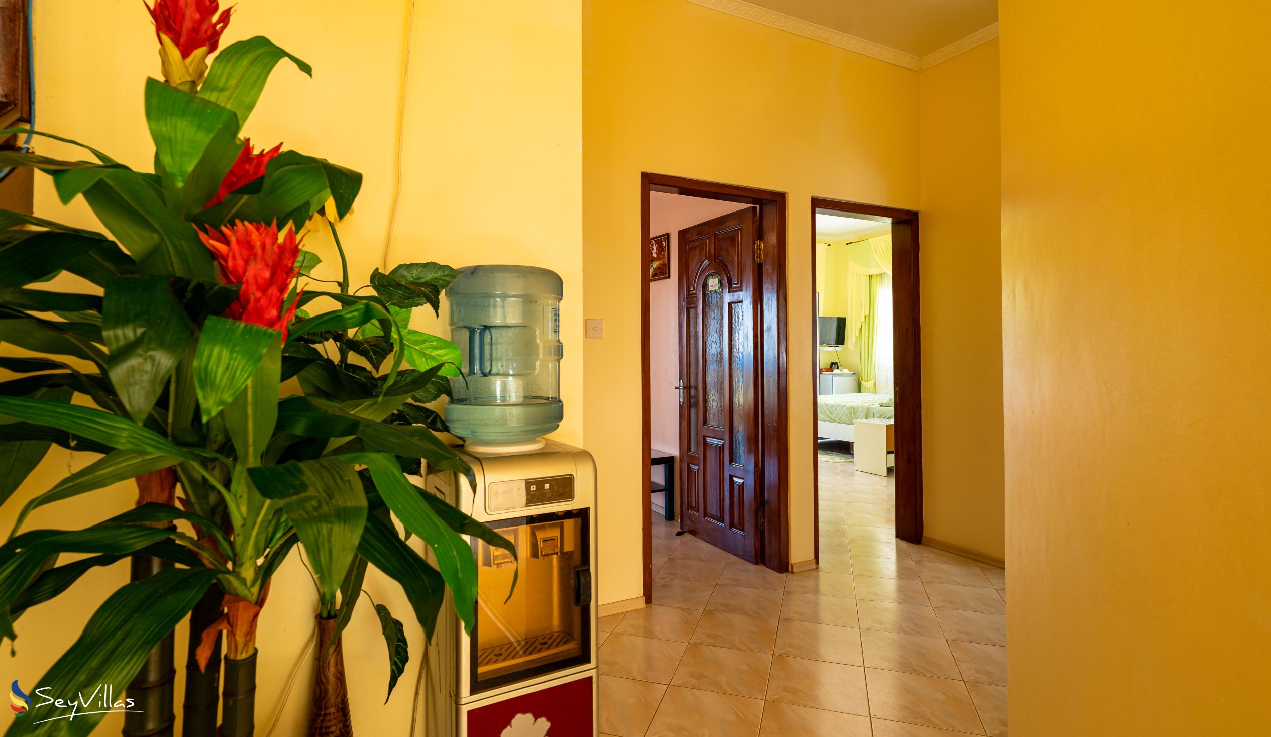 Foto 27: SeyBreeze Villa Guest House - Interno - Mahé (Seychelles)