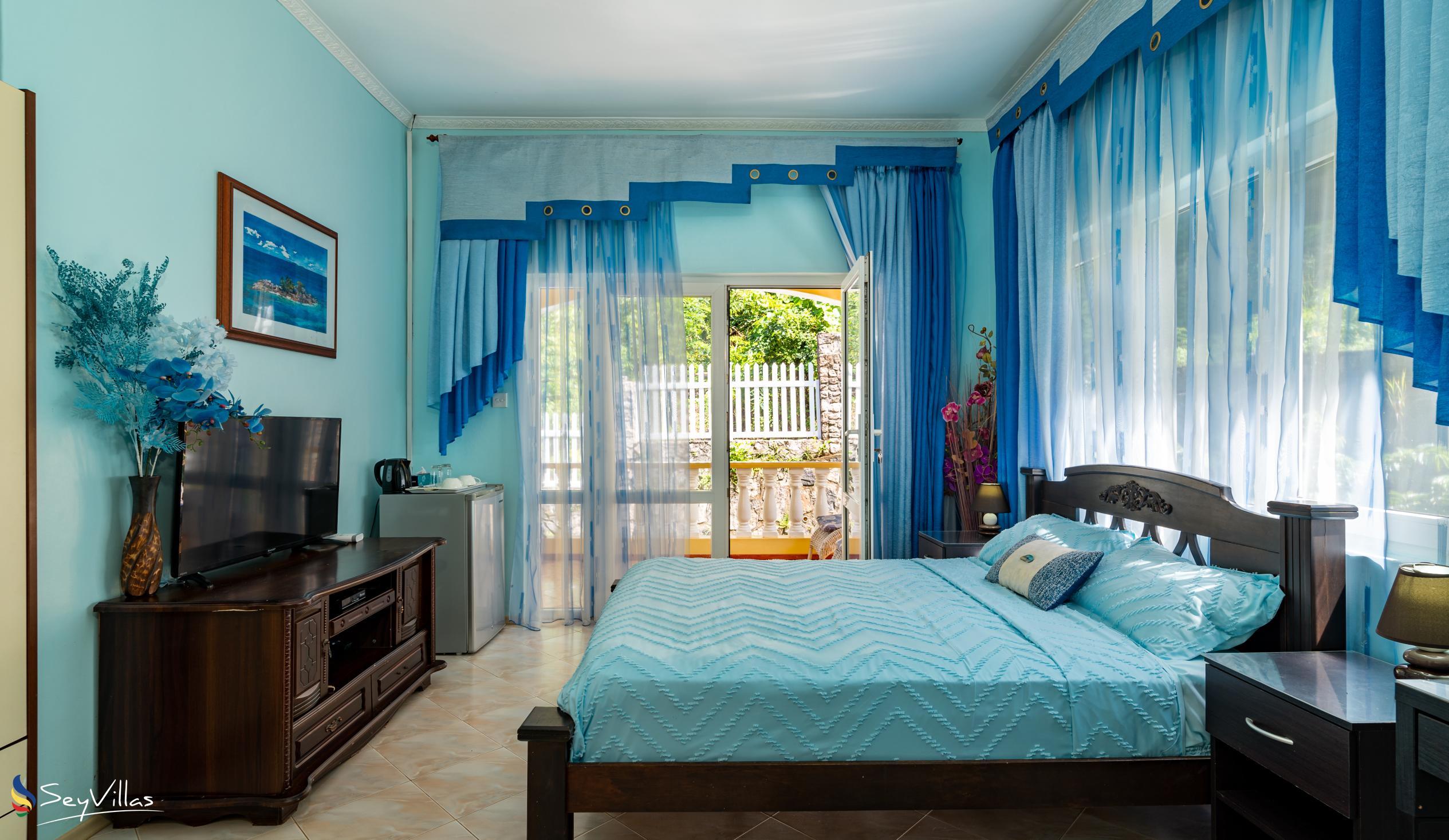 Photo 67: SeyBreeze Villa Guest House - Double room with balcony - Mahé (Seychelles)