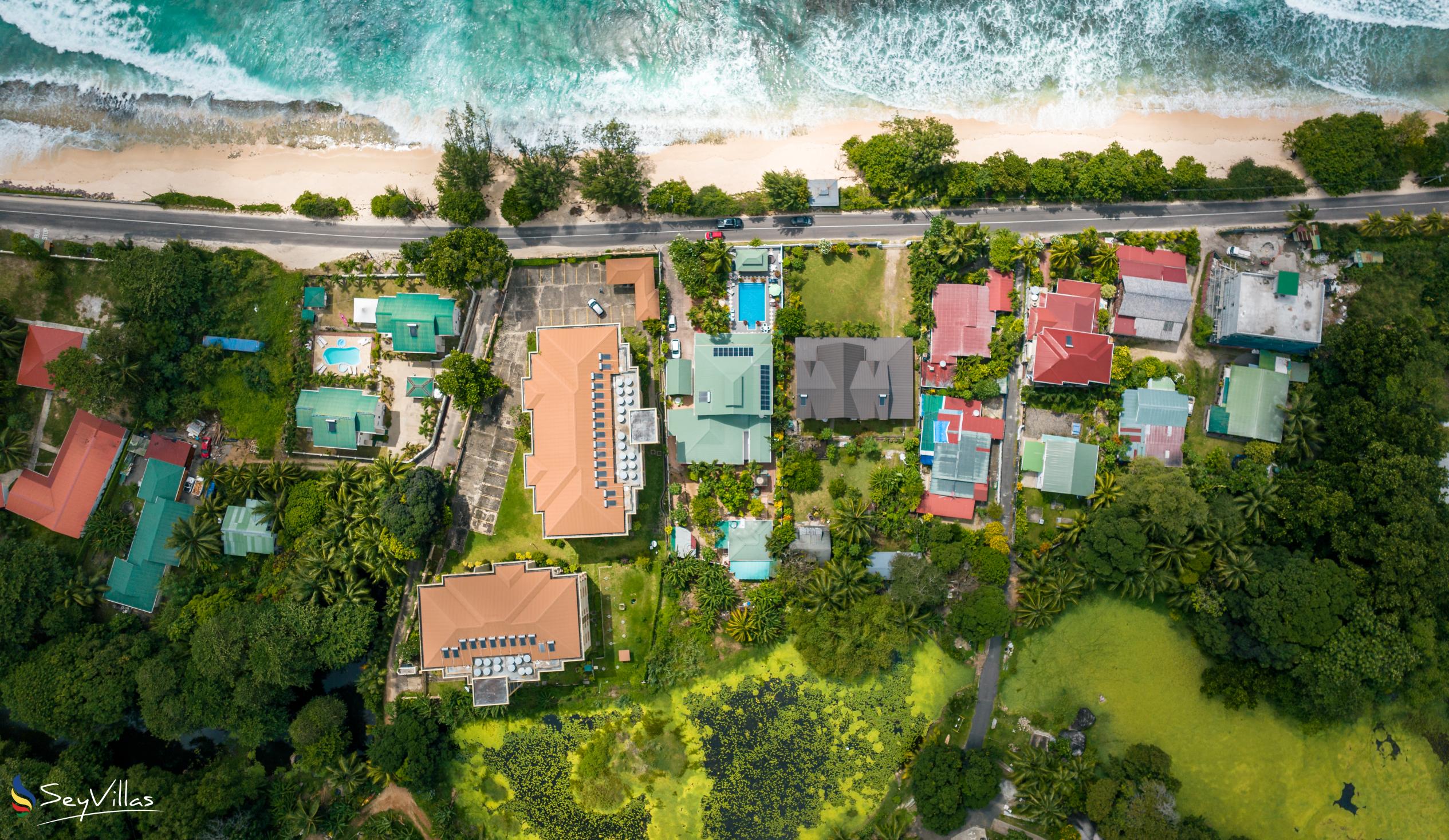 Photo 17: Le Bonheur Villa - Outdoor area - Mahé (Seychelles)