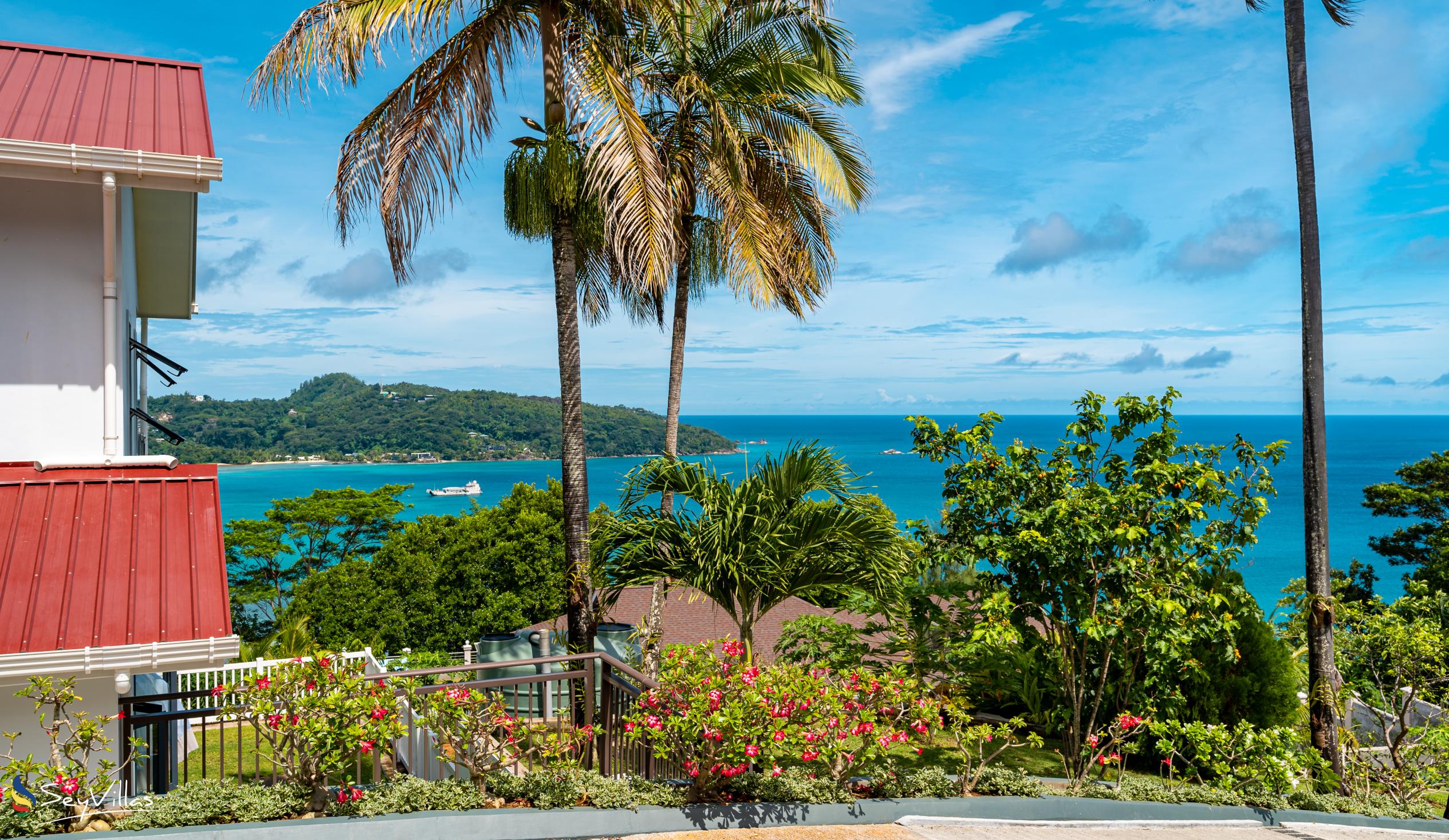 Photo 3: Casa Gem - Outdoor area - Mahé (Seychelles)