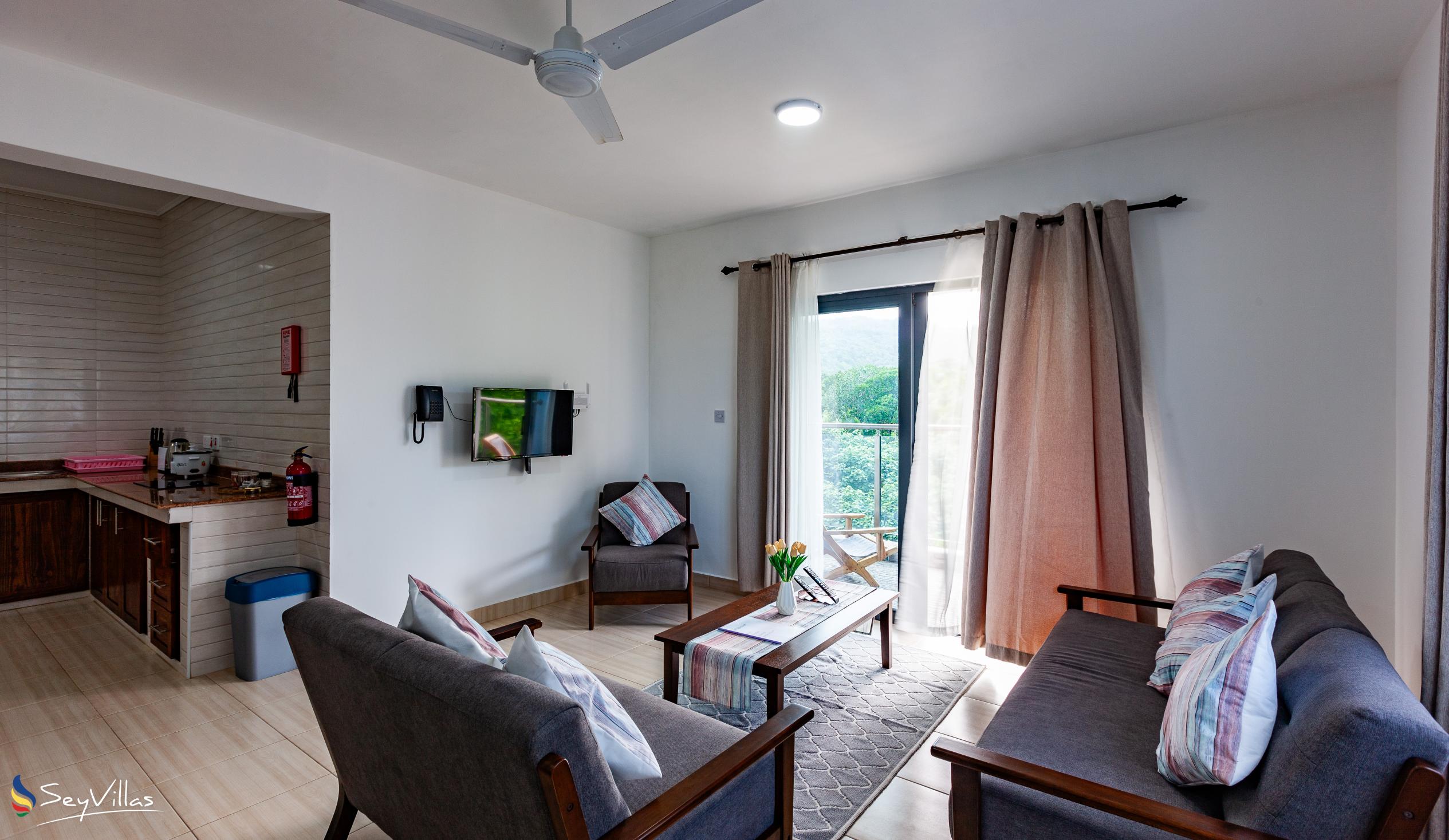 Photo 54: Bijoutier Apartments - 2-Bedroom Apartment - Praslin (Seychelles)