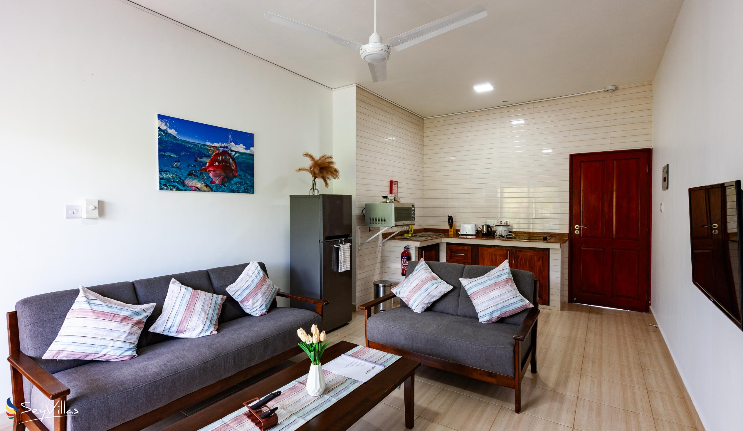 Photo 76: Bijoutier Apartments - Standard 1-Bedroom Apartment - Praslin (Seychelles)