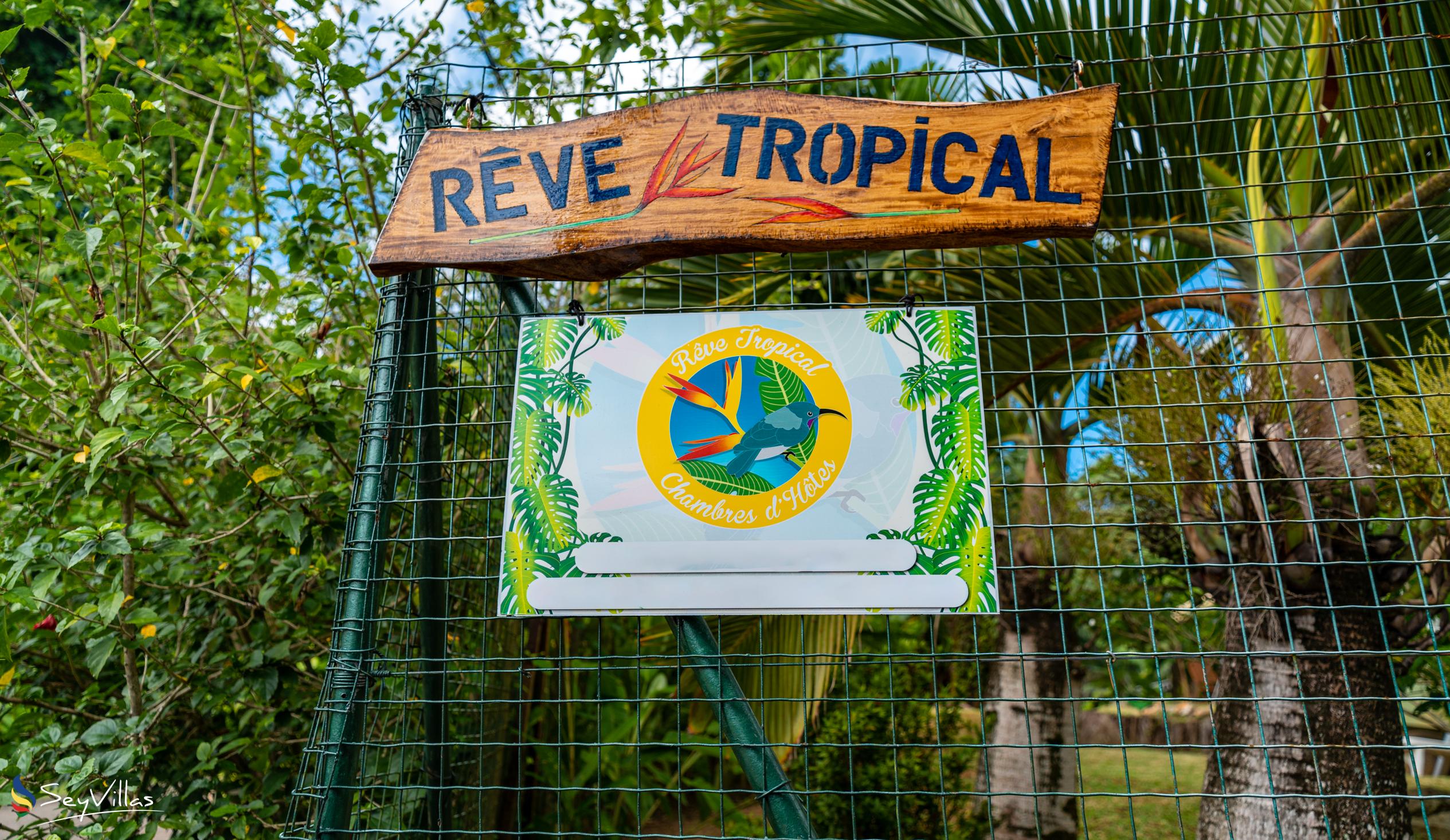 Photo 13: Reve Tropical Chambres d'Hotes - Outdoor area - Mahé (Seychelles)