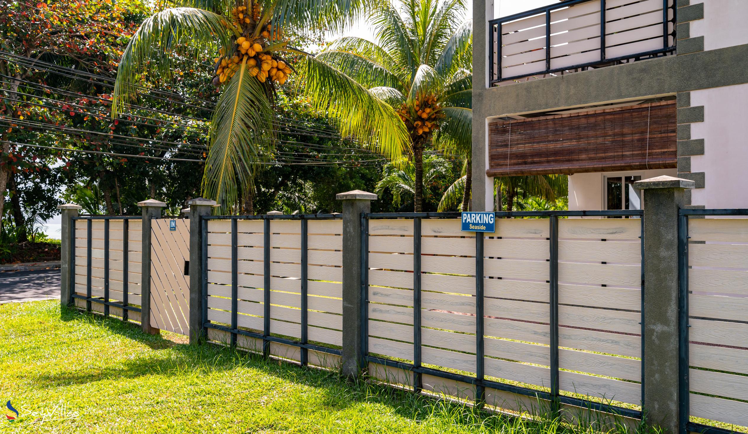 Photo 6: Seaside Self Catering - Outdoor area - Mahé (Seychelles)