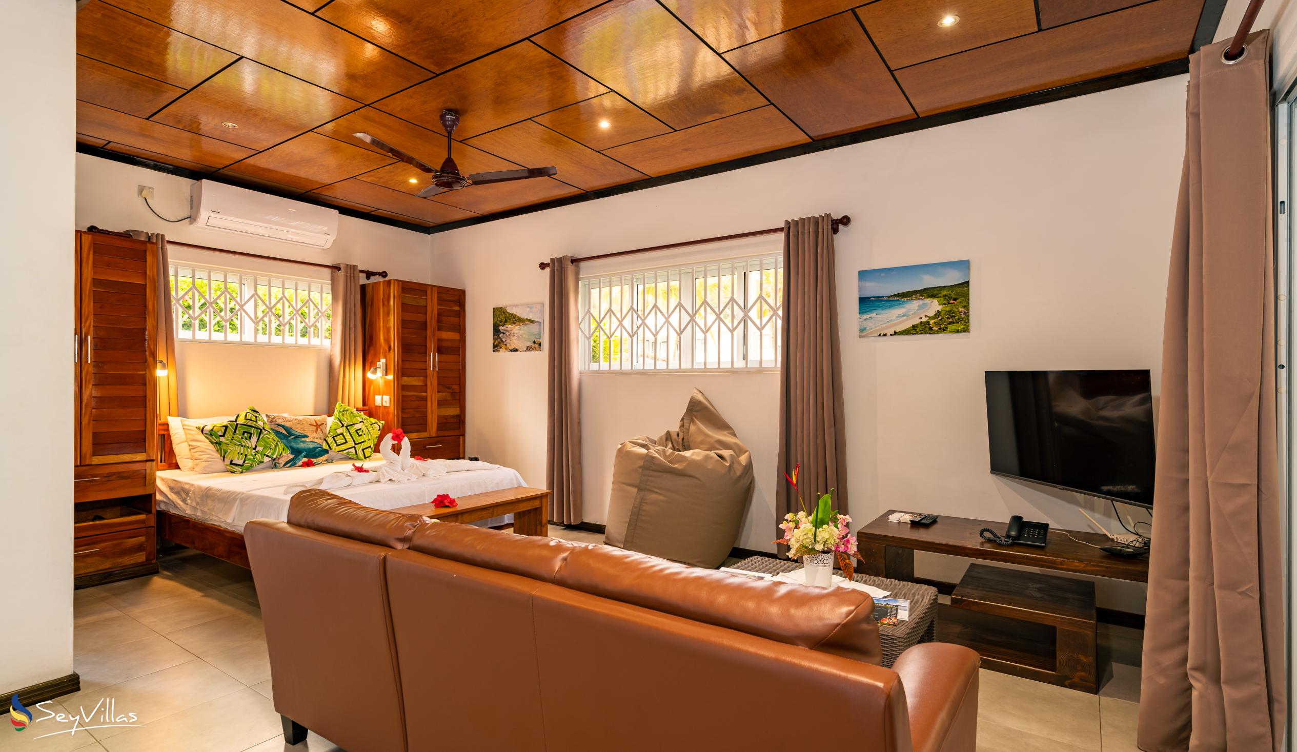 Photo 56: Seaside Self Catering - 1-Bedroom Apartment (Ground floor) - Mahé (Seychelles)