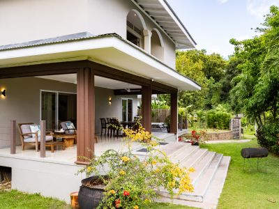 Anse Boudin Chalets & Villa