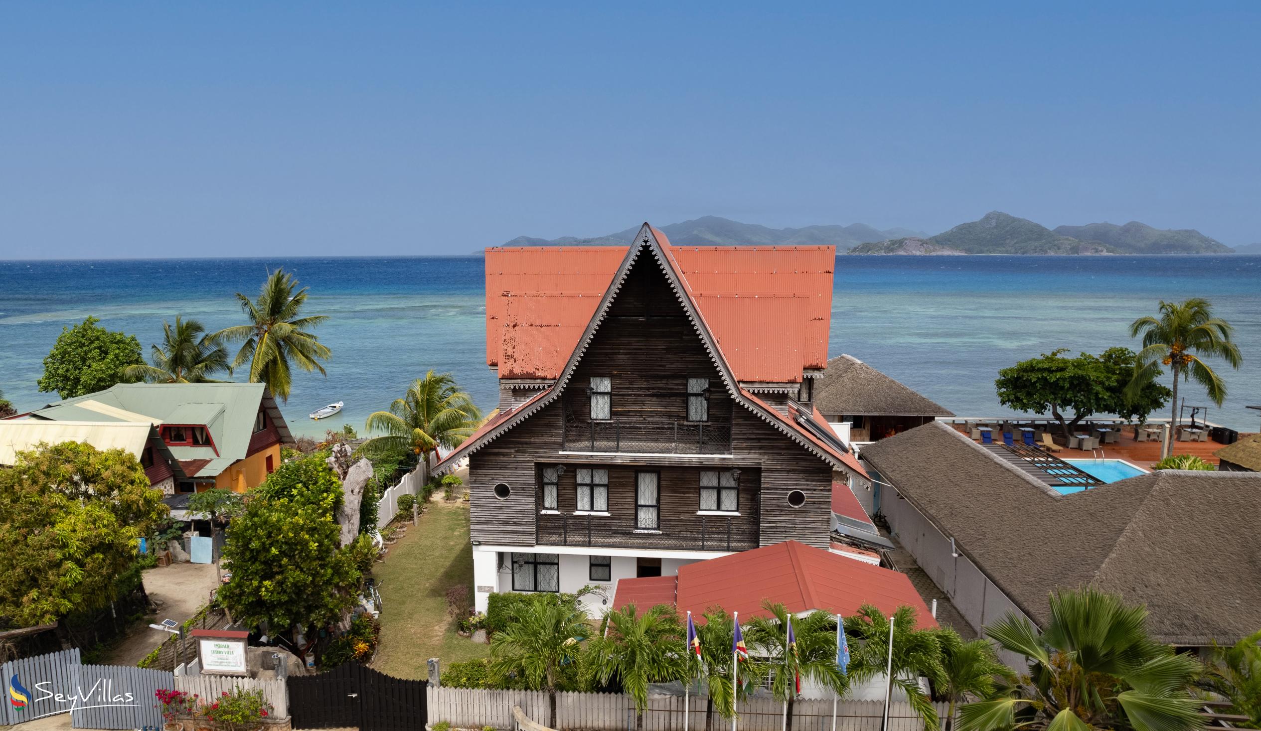 Photo 12: La Digue Emerald Villa - Outdoor area - La Digue (Seychelles)