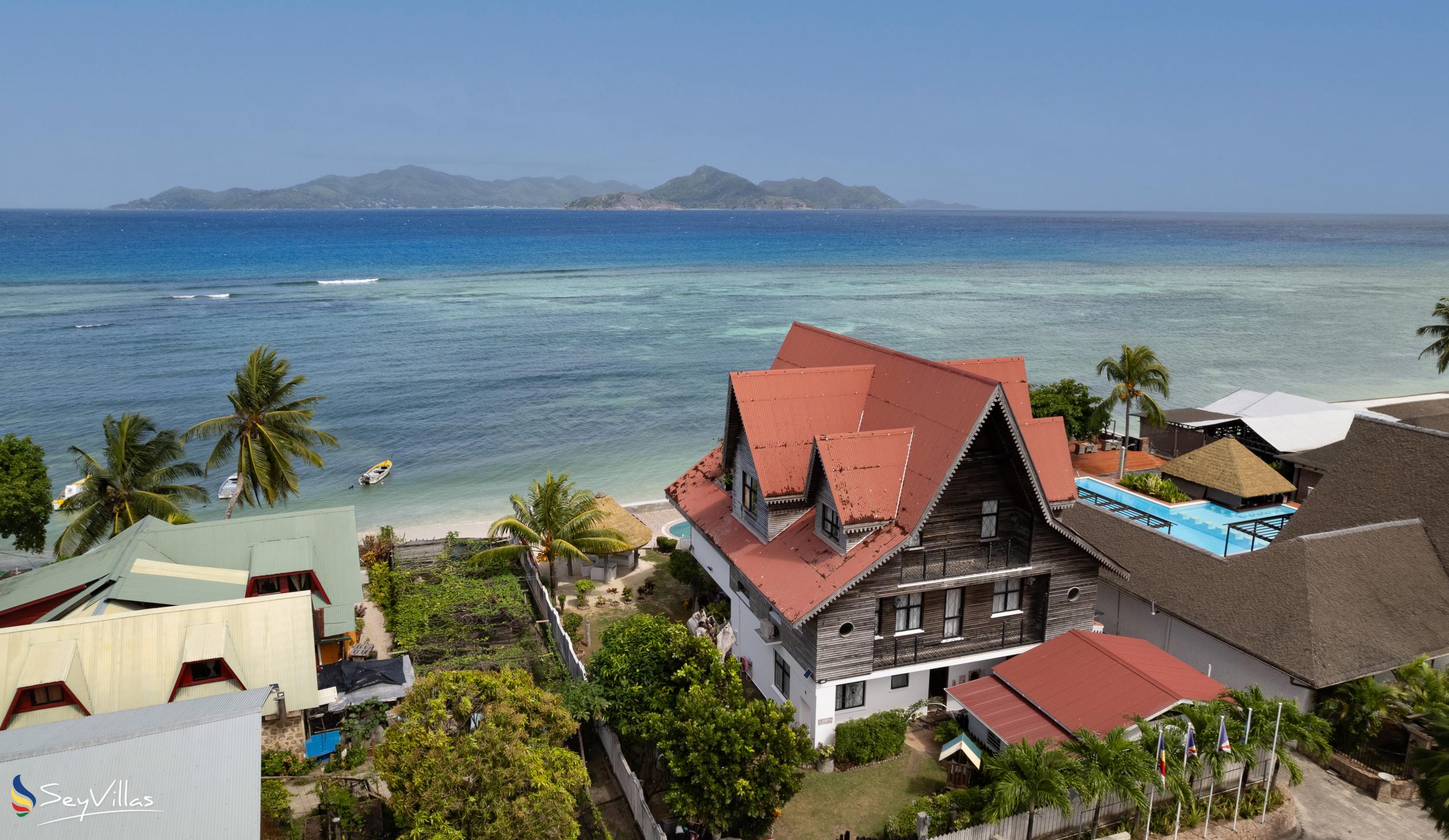 Photo 14: La Digue Emerald Villa - Outdoor area - La Digue (Seychelles)