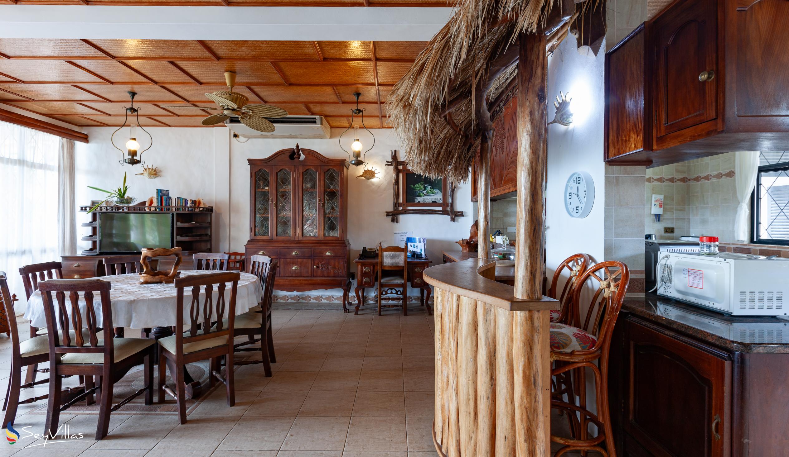 Photo 23: La Digue Emerald Villa - Indoor area - La Digue (Seychelles)