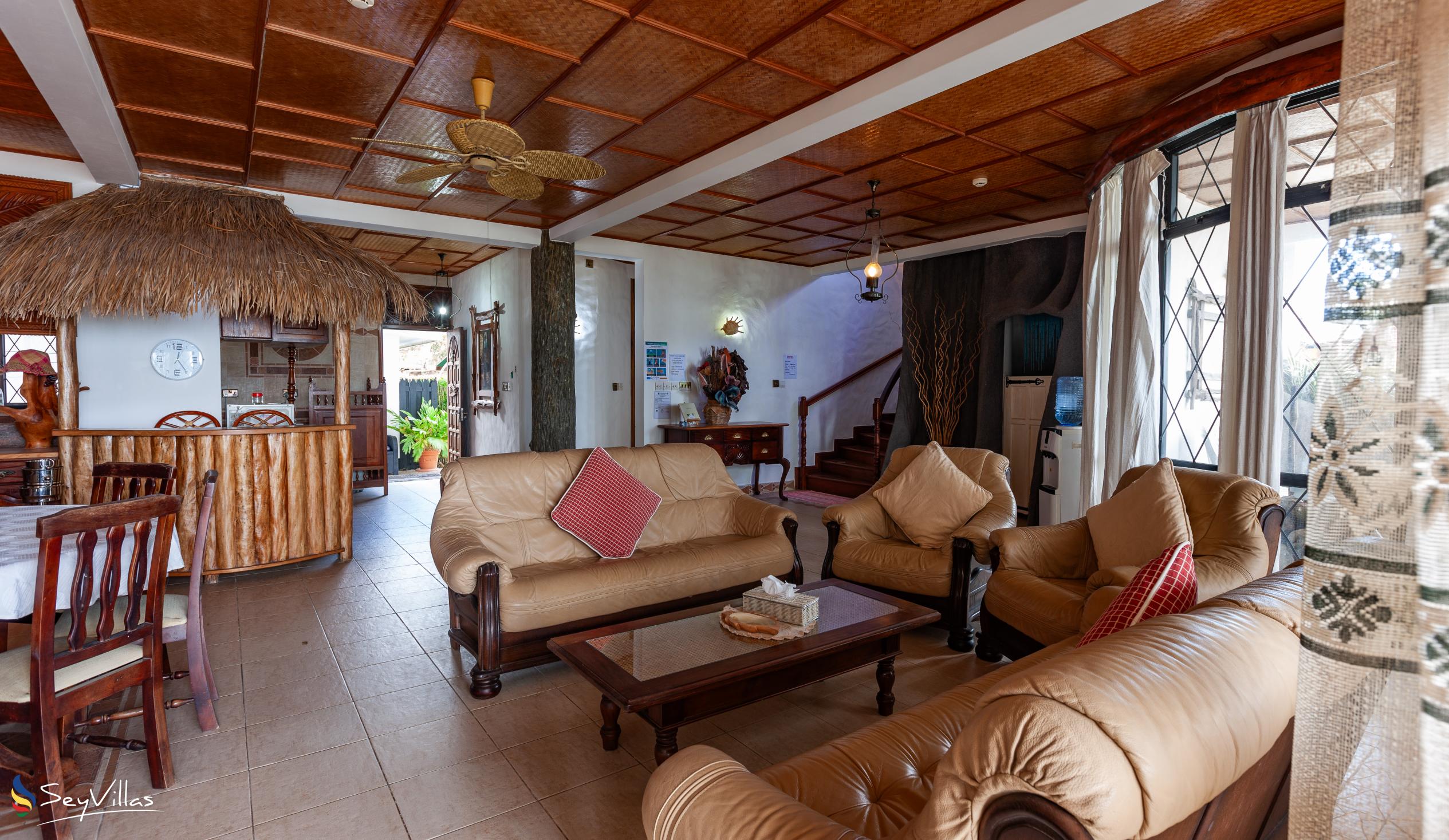 Photo 28: La Digue Emerald Villa - Indoor area - La Digue (Seychelles)