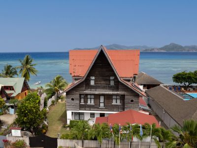 La Digue Emerald Villa