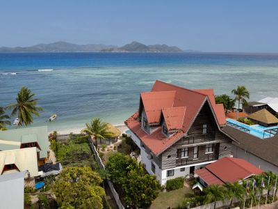 La Digue Emerald Villa