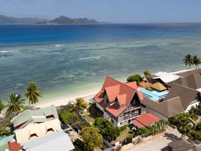 La Digue Emerald Villa